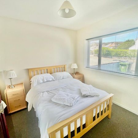 Cae Glas Apartments โฮลีเฮด ภายนอก รูปภาพ