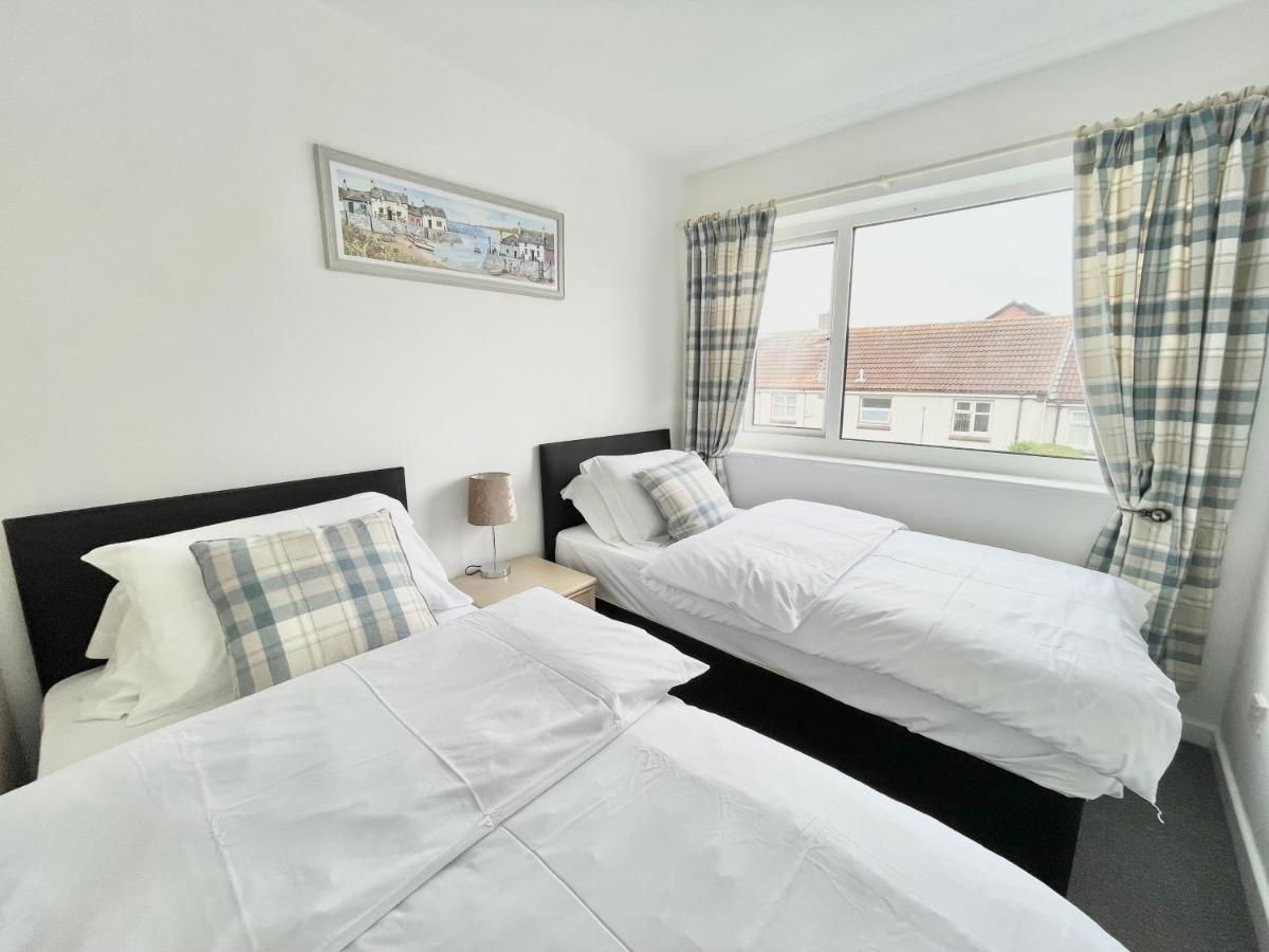 Cae Glas Apartments โฮลีเฮด ภายนอก รูปภาพ